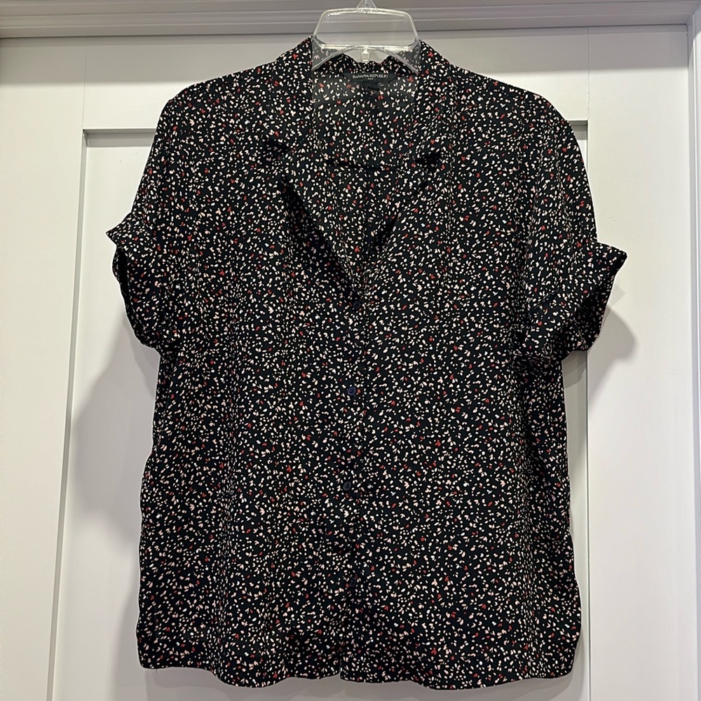 Banana Republic Black Patterned Button Down Shirt